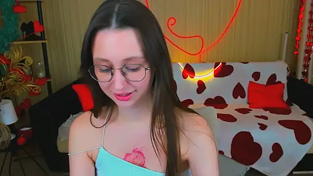 YourLovellyStory online show from 02/28/26, 04:41