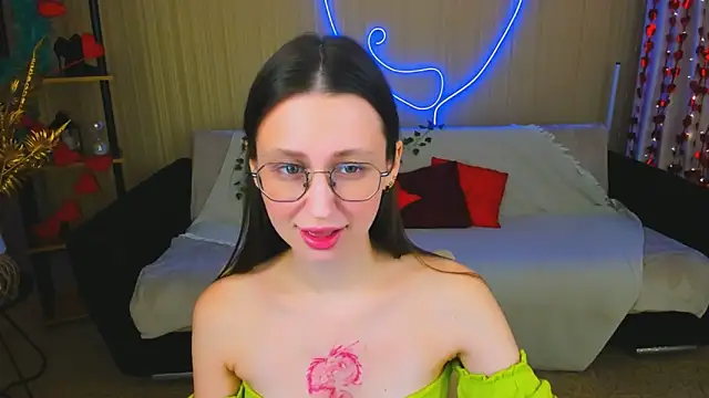 YourLovellyStory online show from 03/03/26, 03:29