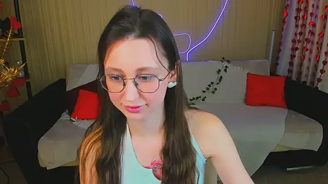 YourLovellyStory online show from 03/05/26, 01:18