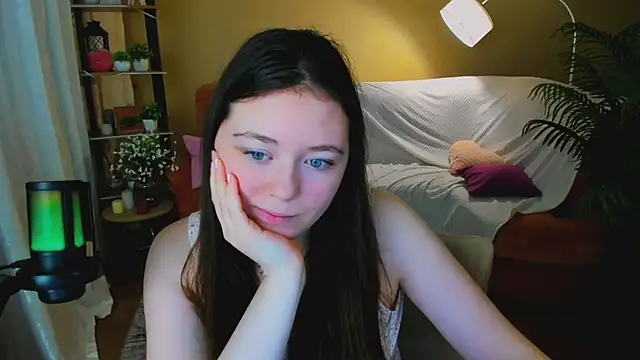 AlluringLookk online show from 01/17/26, 09:25