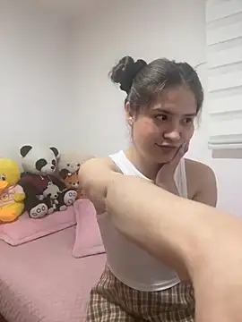 Emilyybennet  online show from 09/11/25, 11:49