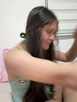 Emilyybennet  online show from 03/28/26, 05:18