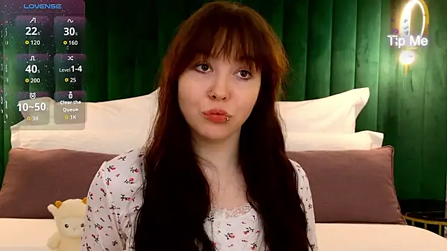 VanessaFields online show from 02/25/26, 05:00