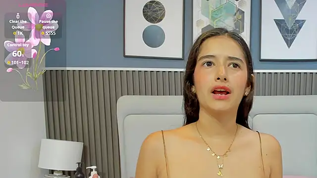 Ivy petit online show from 12/19/25, 07:21