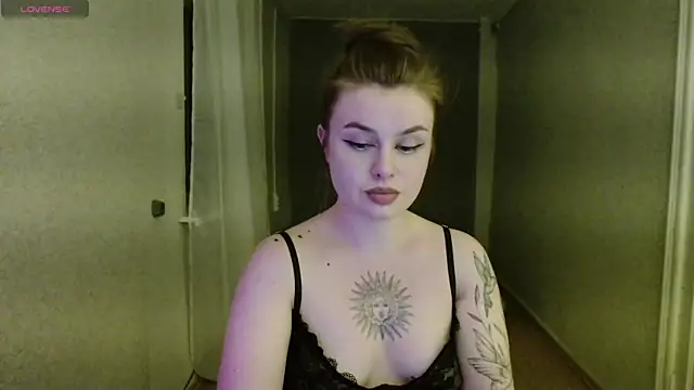 Snapshot of AngelicaHollywood chatting on 07/02/26, 08:59 AngelicaHollywood online show from 07/02/26, 08:59