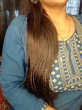 Snapshot of officialbhabhi chatting on 09/10/25, 06:02 officialbhabhi online show from 09/10/25, 06:02