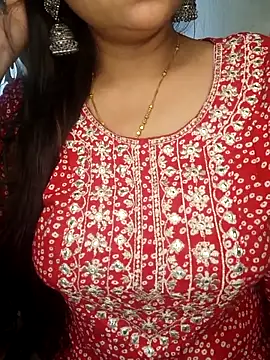 Snapshot of officialbhabhi chatting on 09/11/25, 08:03 officialbhabhi online show from 09/11/25, 08:03