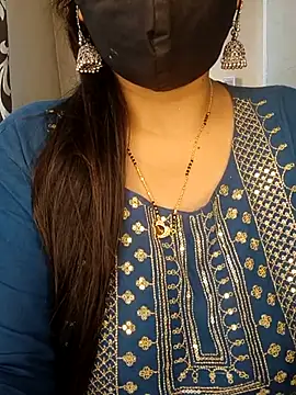 Snapshot of officialbhabhi chatting on 09/17/25, 07:10 officialbhabhi online show from 09/17/25, 07:10