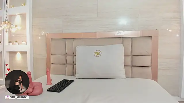 chloe murray online show from 02/25/26, 12:48