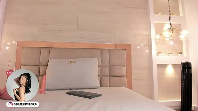 chloe murray online show from 03/28/26, 11:43