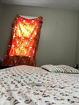 chocolate bella online show from 10/18/25, 03:57