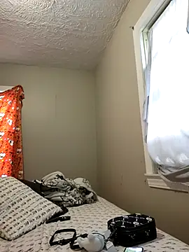 chocolate bella online show from 11/16/25, 05:07