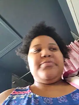 chocolate bella online show from 03/18/26, 03:59