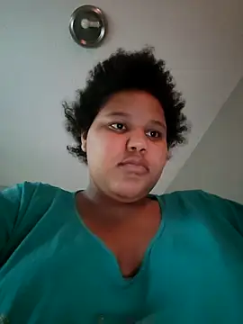 chocolate bella online show from 04/01/26, 02:36