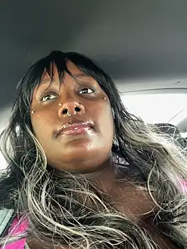 Cocomamii1 online show from 04/06/26, 05:25