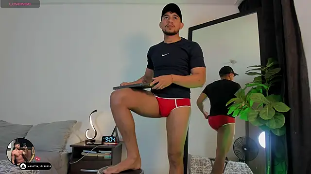 austin spears  online show from 09/24/25, 02:04