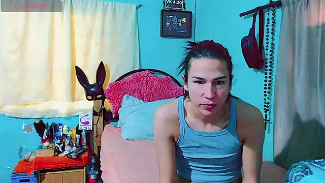 Snapshot of Azley_sweet chatting on 12/05/24, 11:38 Azley sweet online show from 12/05/24, 11:38