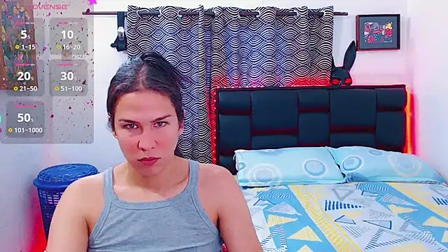 Snapshot of Azley_sweet chatting on 02/07/26, 01:26 Azley sweet online show from 02/07/26, 01:26