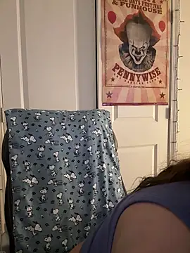 CharmingMaddie online show from 03/04/26, 09:37