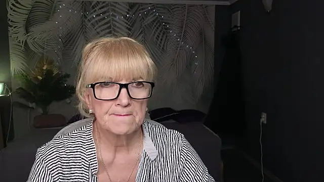 Sabina Ros online show from 02/10/26, 07:56