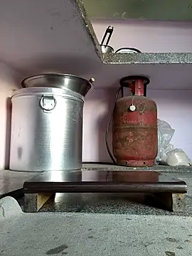 Love-pari077 online show from 04/19/26, 12:54