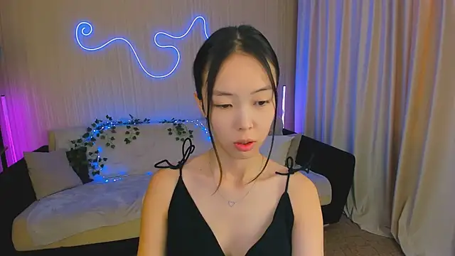 Snapshot of SoulHarmoonyy chatting on 09/30/25, 01:27 SoulHarmoonyy online show from 09/30/25, 01:27
