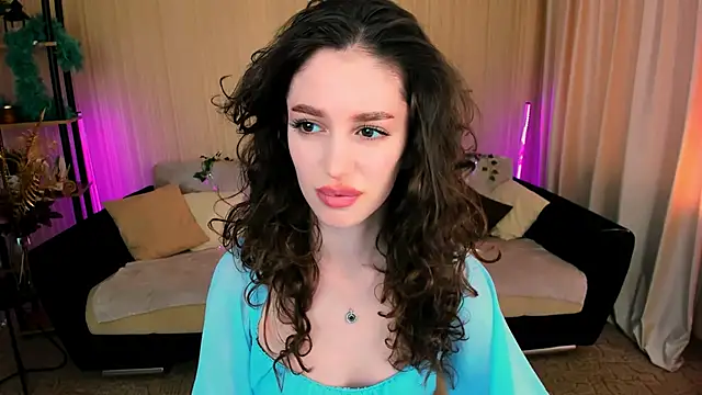 ChristinaConteeree online show from 09/10/25, 01:11