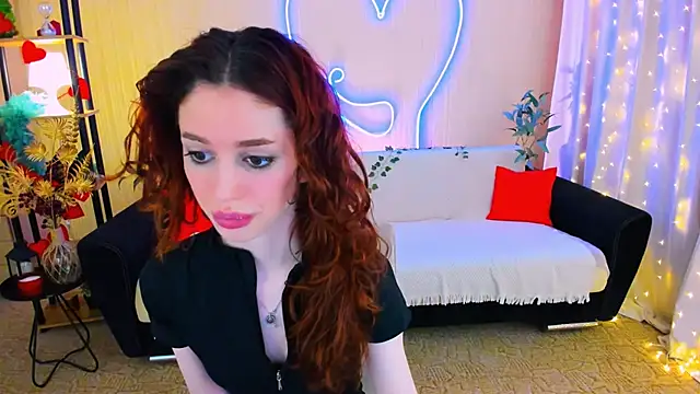 Snapshot of ChristinaConteeree chatting on 04/27/26, 03:26 ChristinaConteeree online show from 04/27/26, 03:26