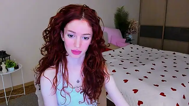 Snapshot of ChristinaConteeree chatting on 05/10/26, 04:39 ChristinaConteeree online show from 05/10/26, 04:39