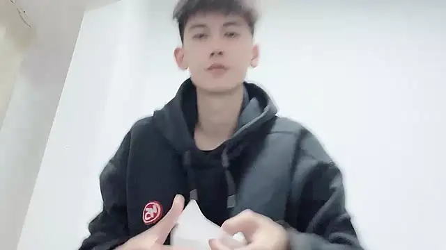 xiaojie2563 online show from 10/24/25, 12:23