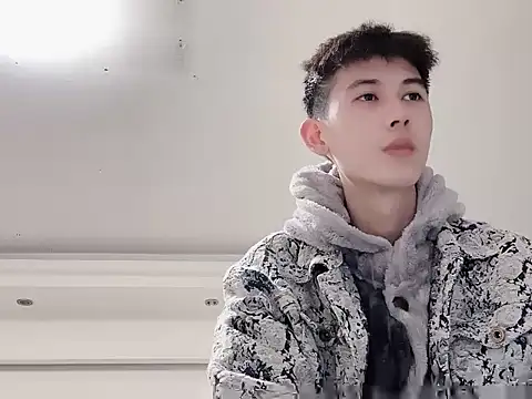 xiaojie2563 online show from 11/28/25, 11:35