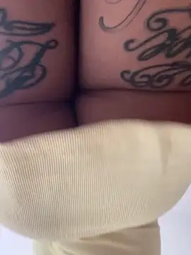 sereiaruiva99 online show from 02/02/26, 04:17