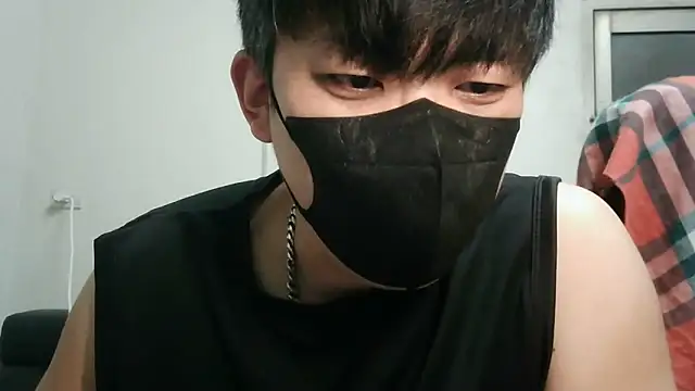 bigbb101011 online show from 11/17/25, 02:01