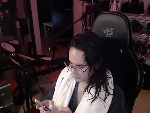 dorrey21 online show from 10/17/25, 07:05