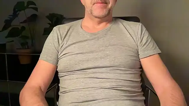 german9inch online show from 12/04/25, 10:07