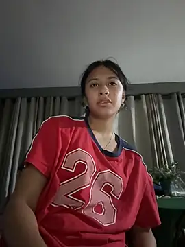 lynn9000 online show from 10/26/25, 05:24