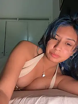 lynn9000 online show from 03/29/26, 06:13