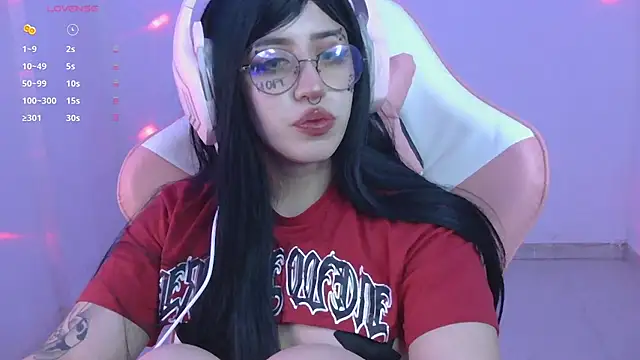 Hachiko Love online show from 10/31/25, 03:51