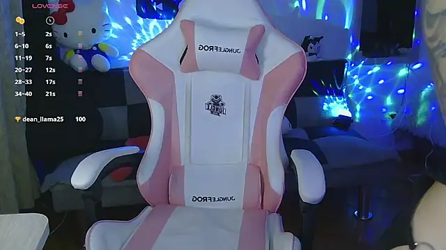 Hachiko Love online show from 04/25/26, 01:52