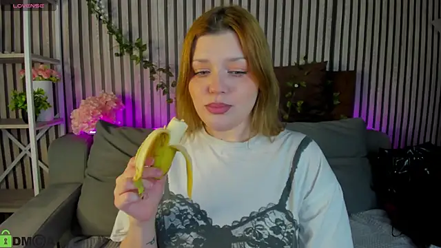 Michele Greenn online show from 03/01/26, 01:07