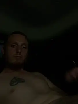 Snapshot of BIGxRED chatting on 09/19/25, 10:16 BIGxRED online show from 09/19/25, 10:16