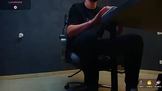 EnzoRace online show from 10/07/25, 04:42