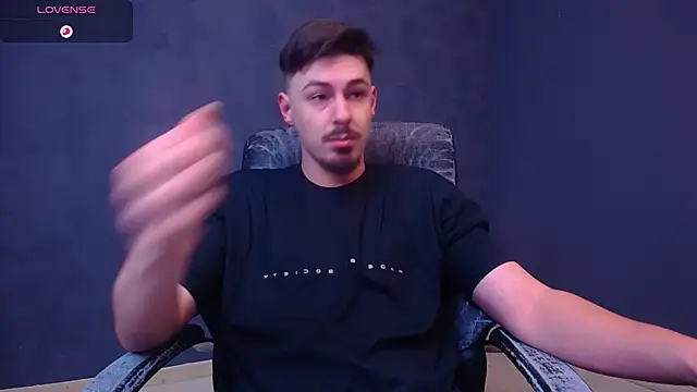 EnzoRace online show from 11/25/25, 05:40