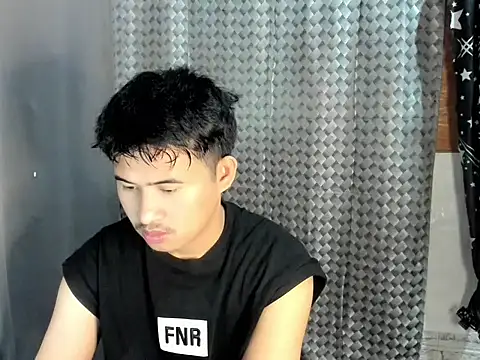 Adim-pinoy146 online show from 05/26/26, 08:21