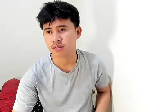 Snapshot of Adim-pinoy146 chatting on 07/01/26, 01:24 Adim-pinoy146 online show from 07/01/26, 01:24