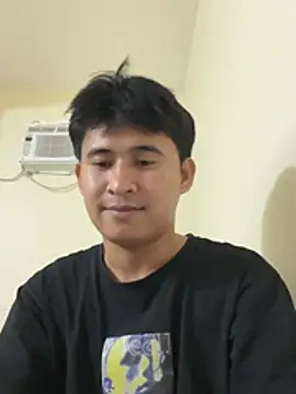 Snapshot of Adim-pinoy146 chatting on 07/27/26, 07:21 Adim-pinoy146 online show from 07/27/26, 07:21
