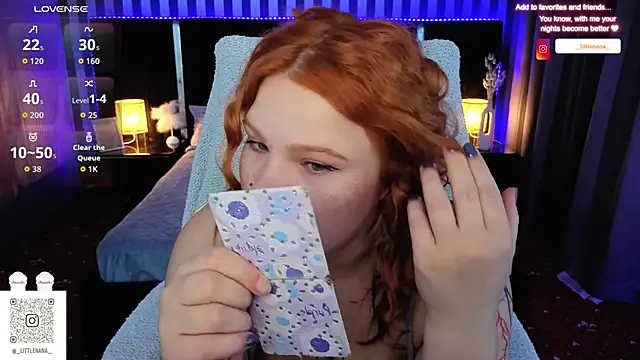 Clumsy Nana online show from 10/03/25, 06:38