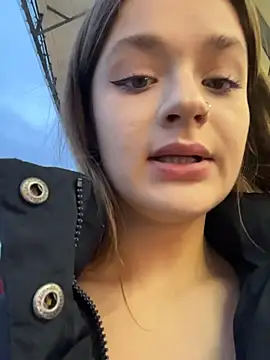 KittyQueeny online show from 11/26/25, 01:12