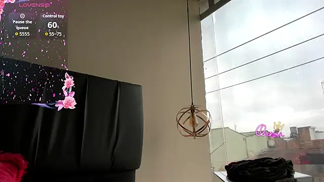 iisabella noa online show from 03/02/26, 12:23