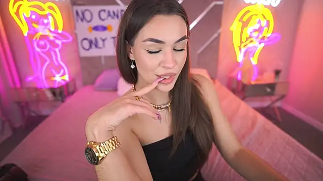 EricaSin online show from 11/04/25, 03:33